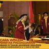 WISUDA UNPAD GEL III TA 2024-2025 FAKULTAS ILMU KOMUNIKASI OLEH REKTOR(174)