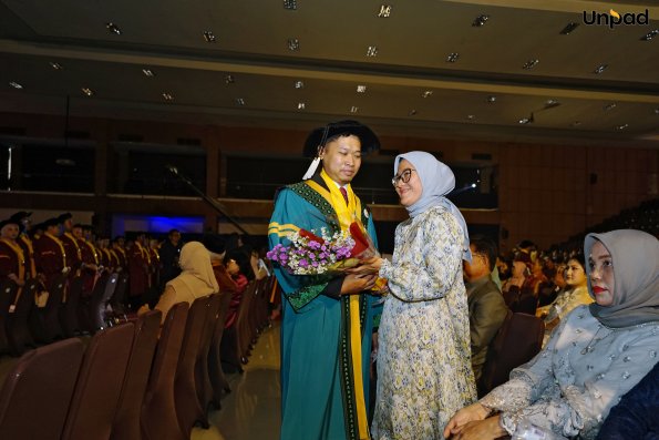 WISUDA UNPAD GEL III TA 2025-2026 (108)