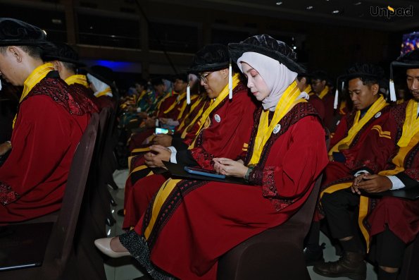 WISUDA UNPAD GEL III TA 2025-2026 (109)