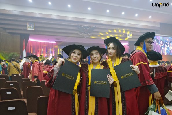 WISUDA UNPAD GEL III TA 2025-2026 (113)