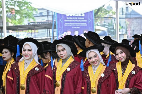 WISUDA UNPAD GEL III TA 2025-2026 (20)