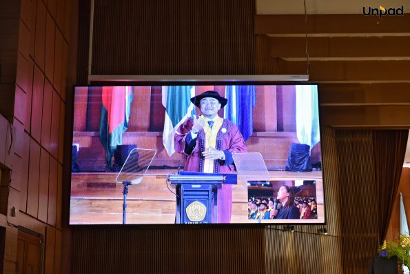 WISUDA UNPAD GEL III TA 2025-2026 (3)