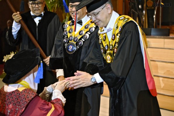 WISUDA UNPAD GEL III TA 2025-2026 (31)
