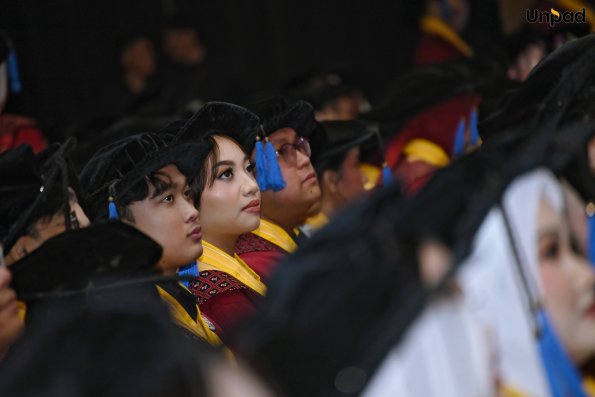 WISUDA UNPAD GEL III TA 2025-2026 (34)
