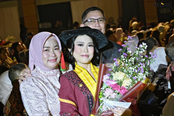 WISUDA UNPAD GEL III TA 2025-2026 (47)