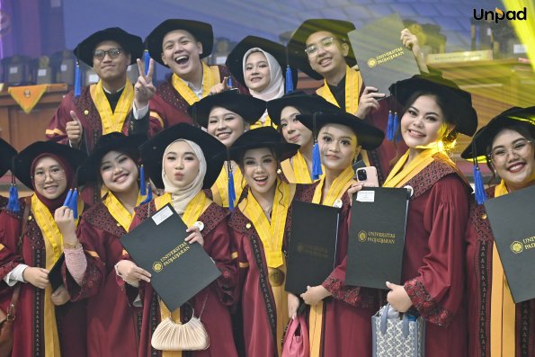 WISUDA UNPAD GEL III TA 2025-2026 (53)