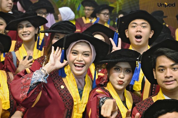WISUDA UNPAD GEL III TA 2025-2026 (56)