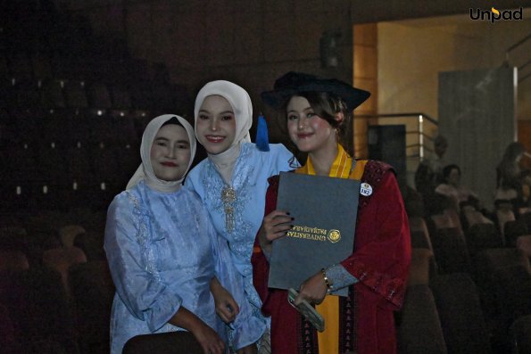 WISUDA UNPAD GEL III TA 2025-2026 (66)