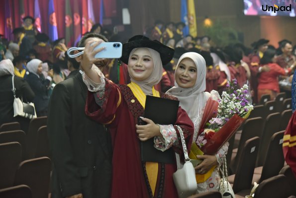WISUDA UNPAD GEL III TA 2025-2026 (92)