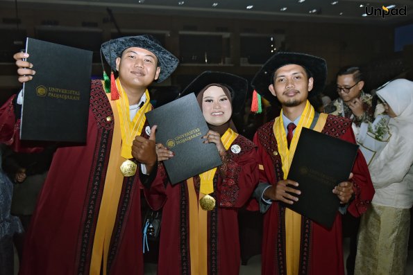 WISUDA UNPAD GEL III TA 2025-2026 (95)