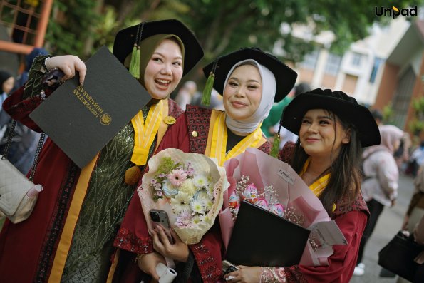 WISUDA UNPAD GEL III TA 2025-2026 (107)