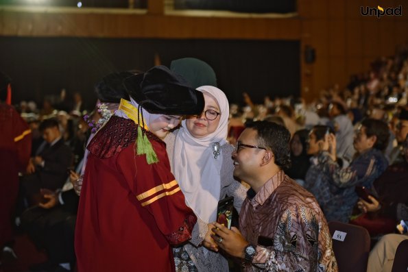 WISUDA UNPAD GEL III TA 2025-2026 (5)