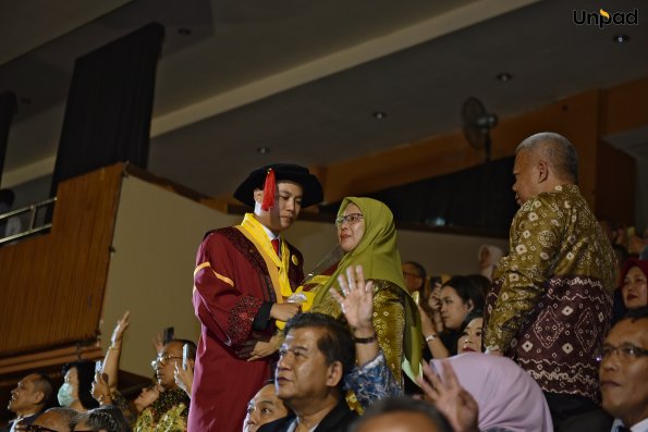 WISUDA UNPAD GEL III TA 2025-2026 (7)