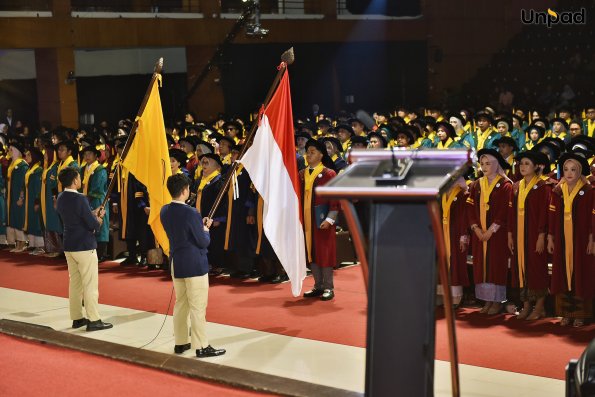 WISUDA UNPAD GEL III TA 2025-2026 (1)