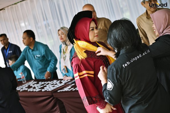 WISUDA UNPAD GEL III TA 2025-2026 (19)