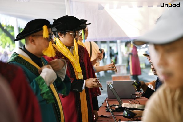WISUDA UNPAD GEL III TA 2025-2026 (21)