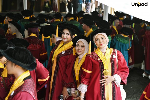 WISUDA UNPAD GEL III TA 2025-2026 (33)