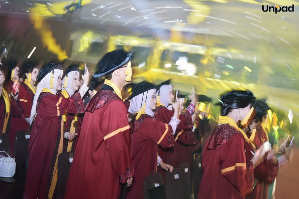 WISUDA UNPAD GEL III TA 2025-2026 (4)