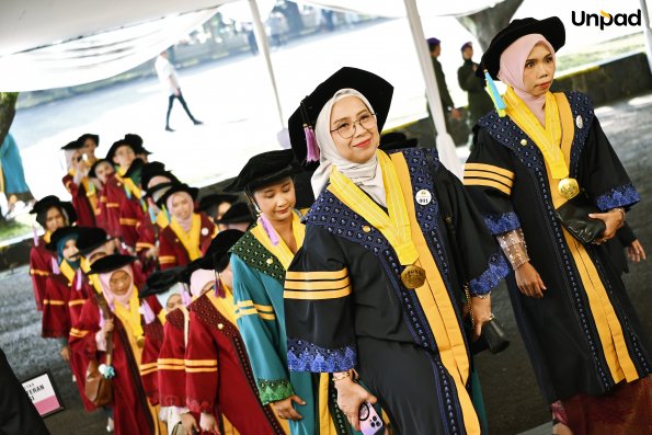 WISUDA UNPAD GEL III TA 2025-2026 (41)