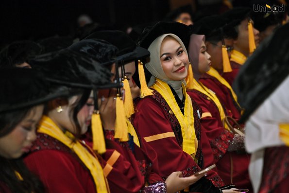 WISUDA UNPAD GEL III TA 2025-2026 (45)