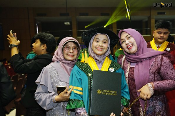WISUDA UNPAD GEL III TA 2025-2026 (90)