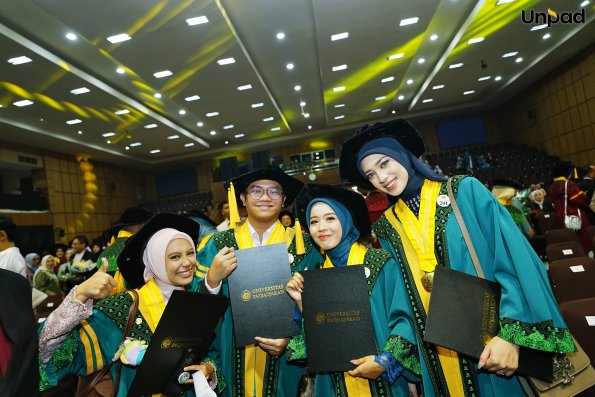 WISUDA UNPAD GEL III TA 2025-2026 (92)