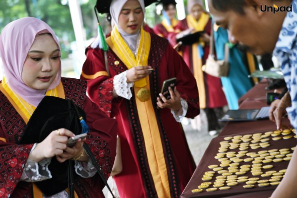 WISUDA UNPAD GEL III TA 2025-2026 (14)