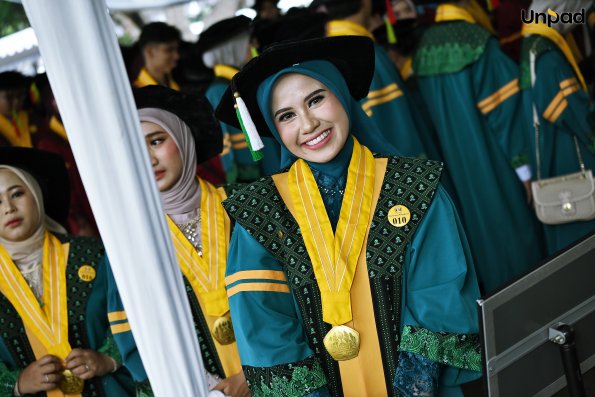 WISUDA UNPAD GEL III TA 2025-2026 (22)