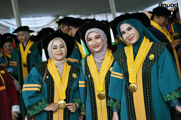 WISUDA UNPAD GEL III TA 2025-2026 (23)