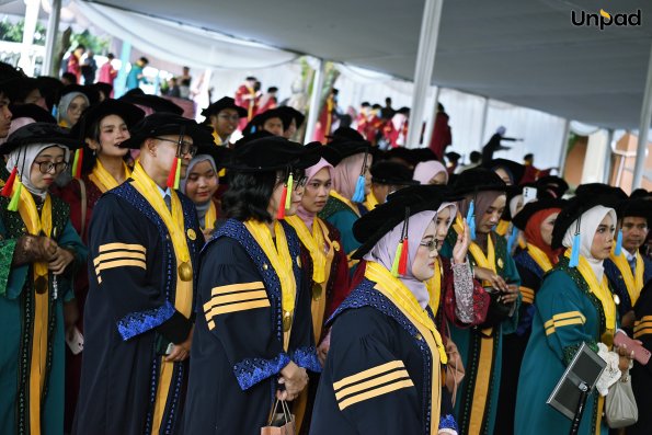WISUDA UNPAD GEL III TA 2025-2026 (25)