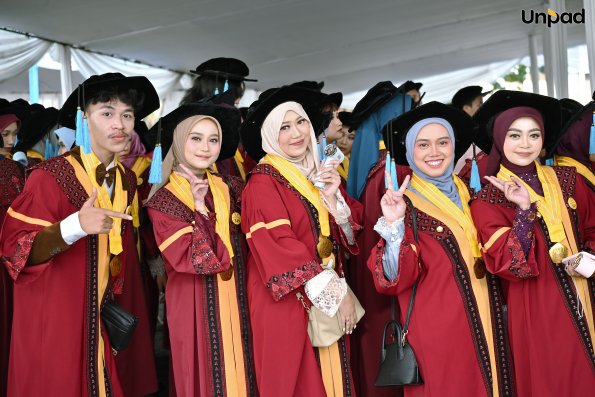 WISUDA UNPAD GEL III TA 2025-2026 (34)