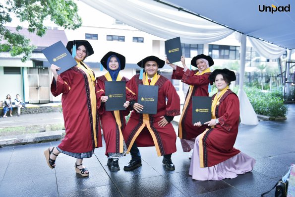 WISUDA UNPAD GEL III TA 2025-2026 (7)