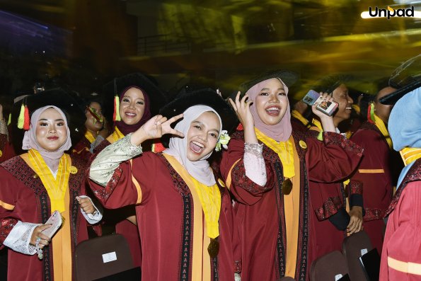 WISUDA UNPAD GEL III TA 2025-2026 (74)