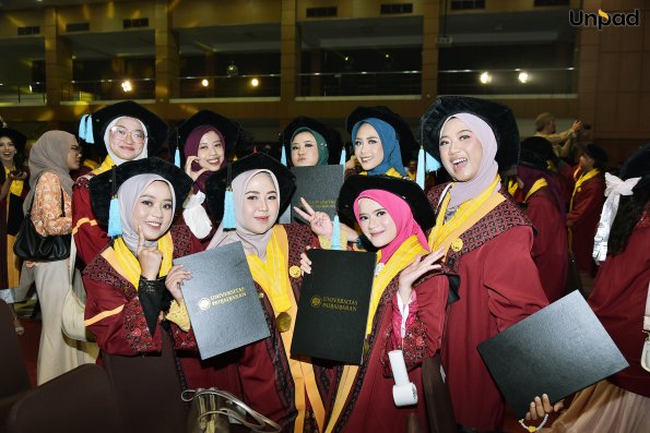 WISUDA UNPAD GEL III TA 2025-2026 (78)