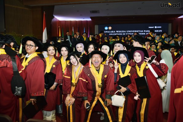 WISUDA UNPAD GEL III TA 2025-2026 (81)