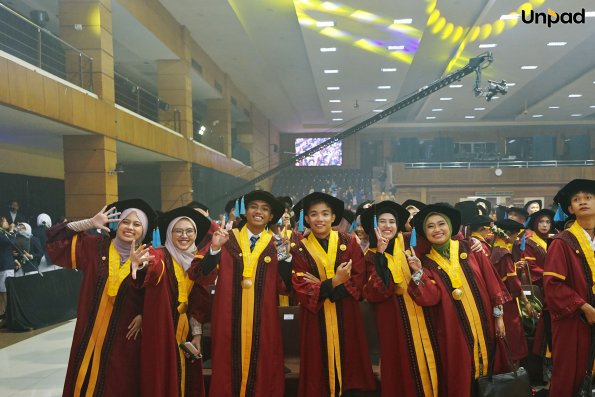 WISUDA UNPAD GEL III TA 2025-2026 (87)