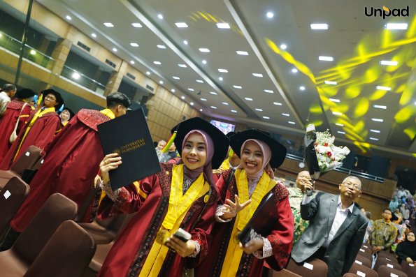 WISUDA UNPAD GEL III TA 2025-2026 (93)