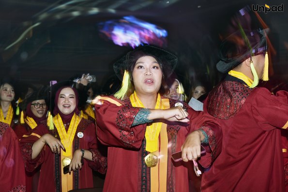 WISUDA UNPAD GEL III TA 2025-2026 (13)