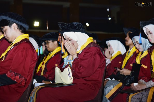 WISUDA UNPAD GEL III TA 2025-2026 (2)
