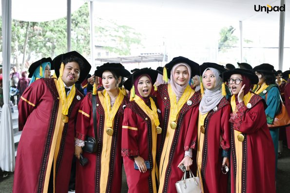 WISUDA UNPAD GEL III TA 2025-2026 (28)
