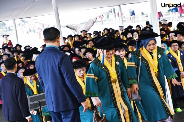WISUDA UNPAD GEL III TA 2025-2026 (36)