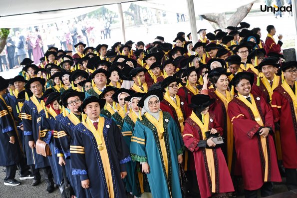 WISUDA UNPAD GEL III TA 2025-2026 (40)