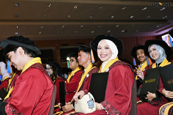 WISUDA UNPAD GEL III TA 2025-2026 (42)