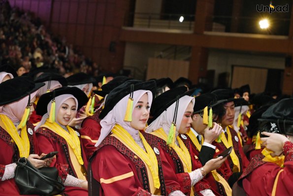 WISUDA UNPAD GEL III TA 2025-2026 (45)