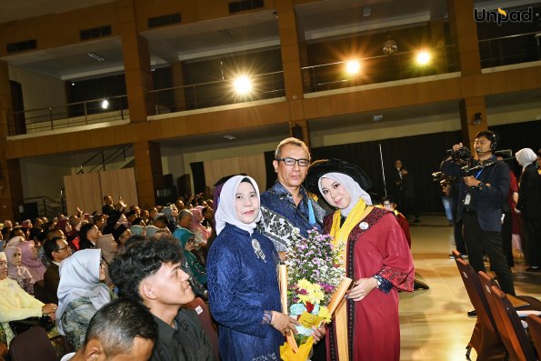 WISUDA UNPAD GEL III TA 2025-2026 (54)