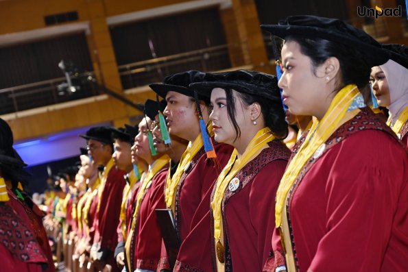 WISUDA UNPAD GEL III TA 2025-2026 (59)