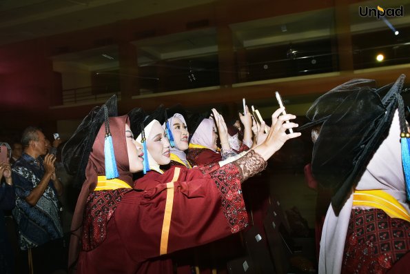 WISUDA UNPAD GEL III TA 2025-2026 (6)