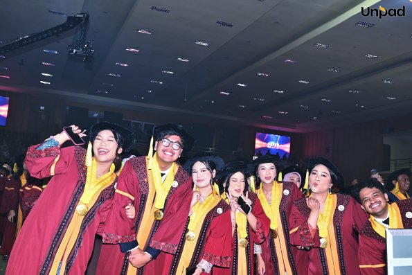 WISUDA UNPAD GEL III TA 2025-2026 (61)