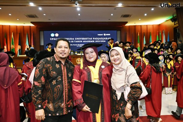 WISUDA UNPAD GEL III TA 2025-2026 (70)