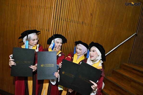 WISUDA UNPAD GEL III TA 2025-2026 (75)